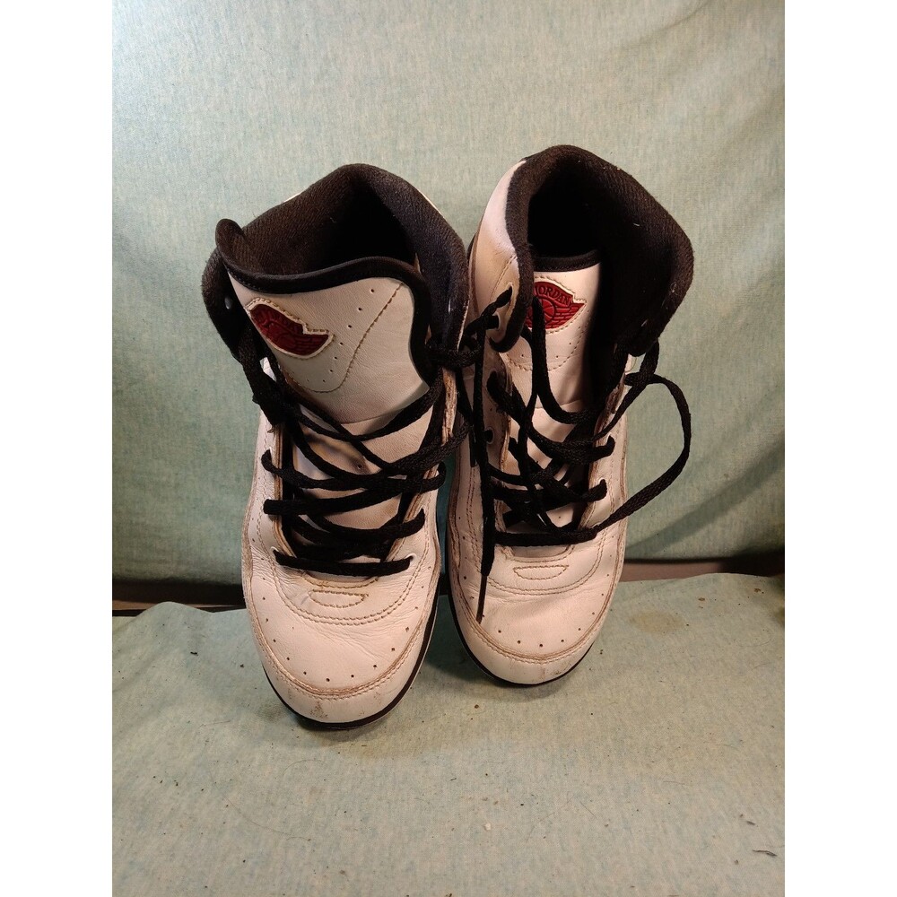 Jordan 2 Retro White Red Black Youth Athletic Shoes 3Y - Picture 2 of 6